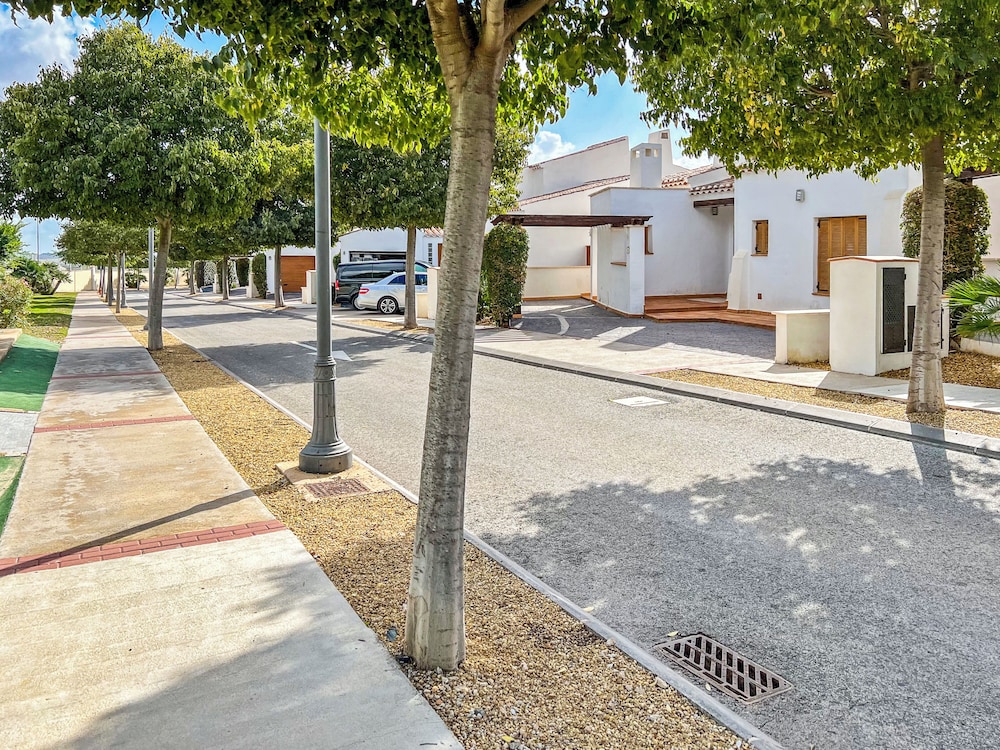 El Valle Golf Resort- Private Pool- Bbq- Parking