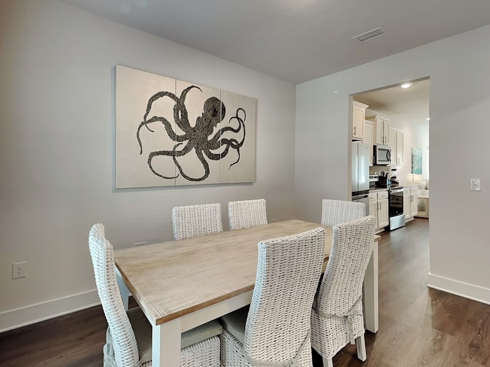Blue Tide Bungalow