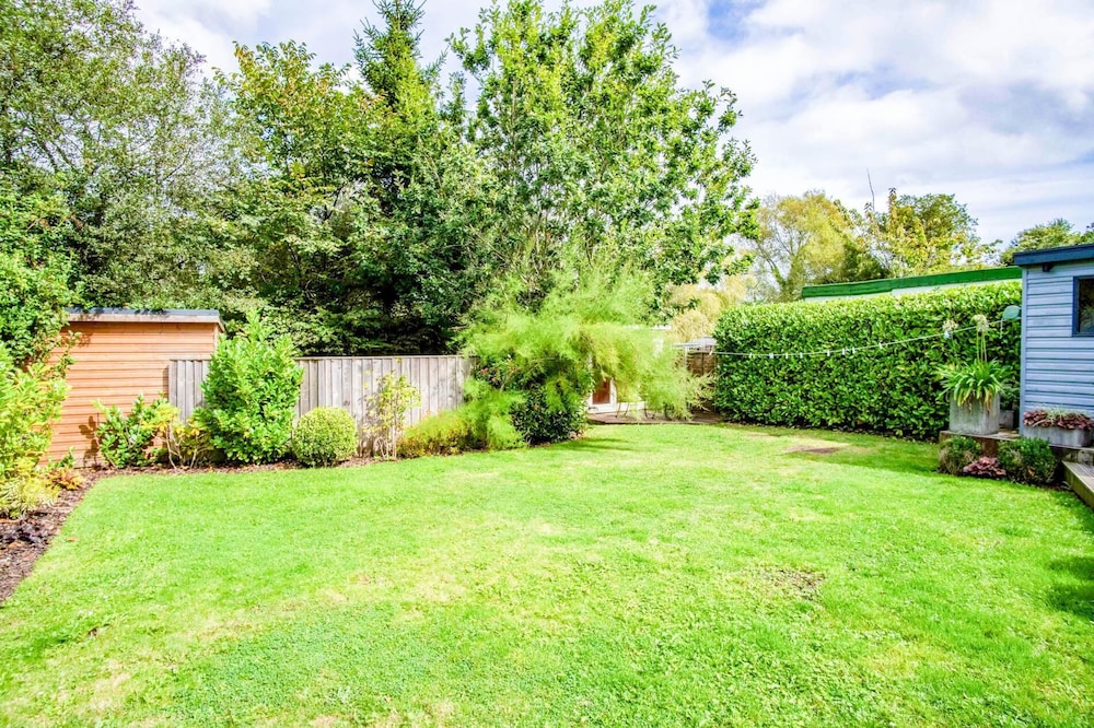 Marshmallow - 2 Bedroom Cottage - Oxwich