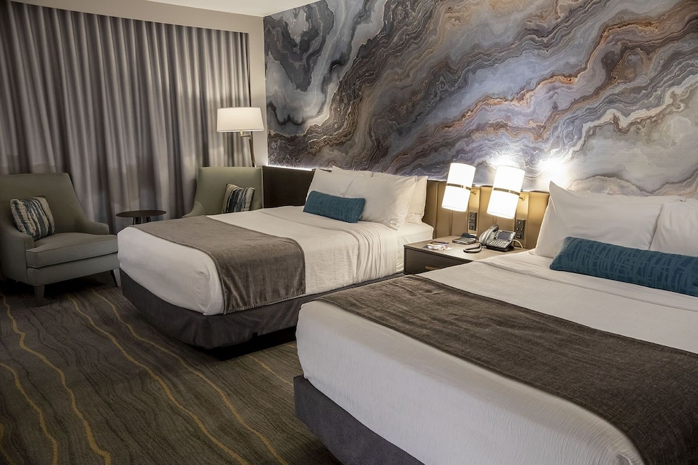 Angel Of The Winds Casino Resort