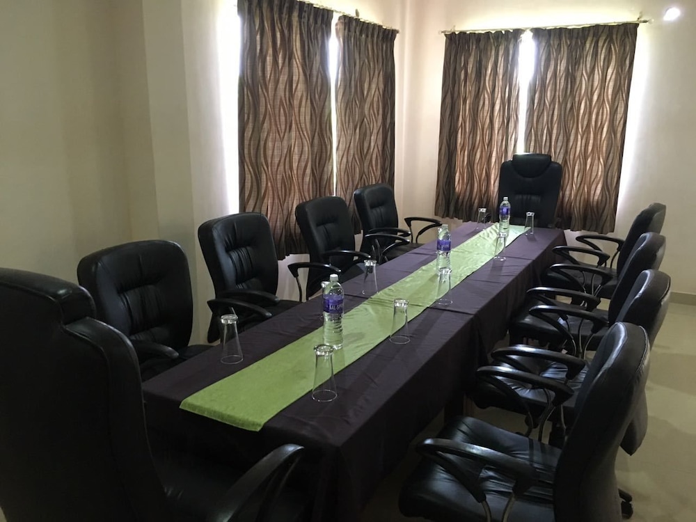 meeting & event spaces