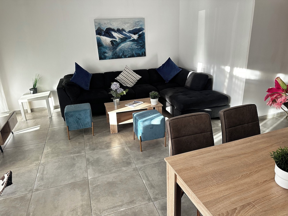 Arsenia Cottage D - Kyperounta