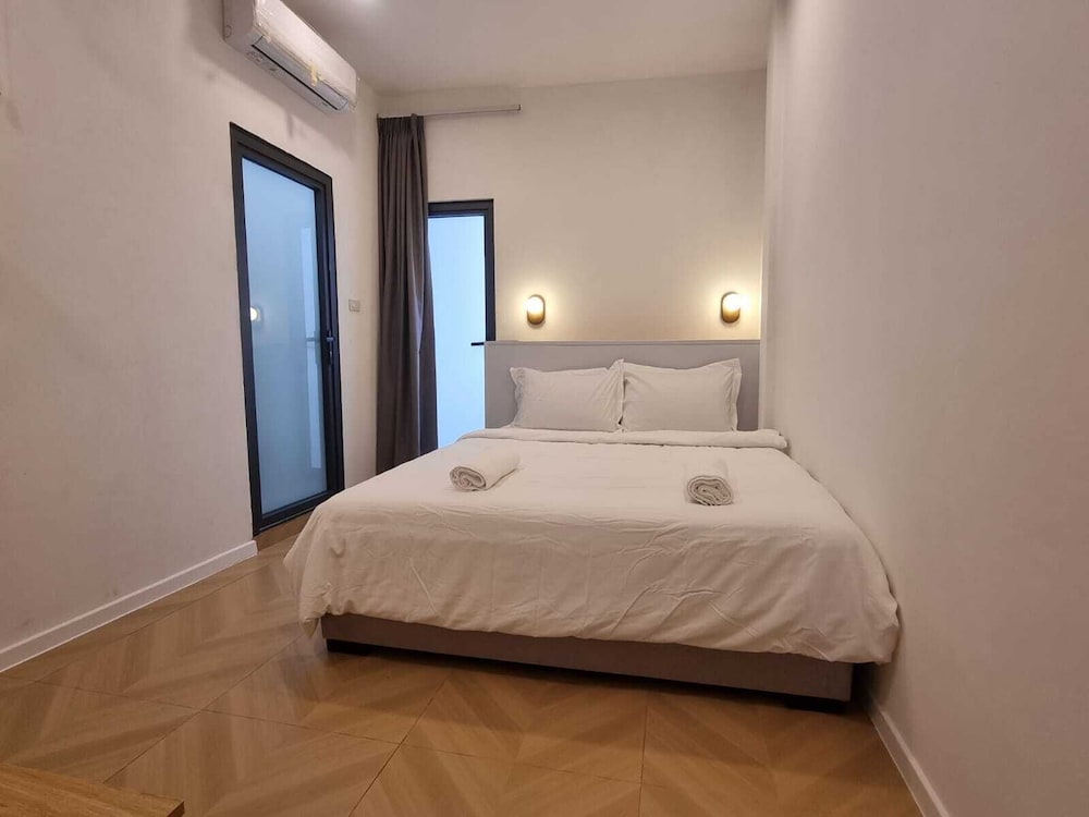 Lunar Hostel