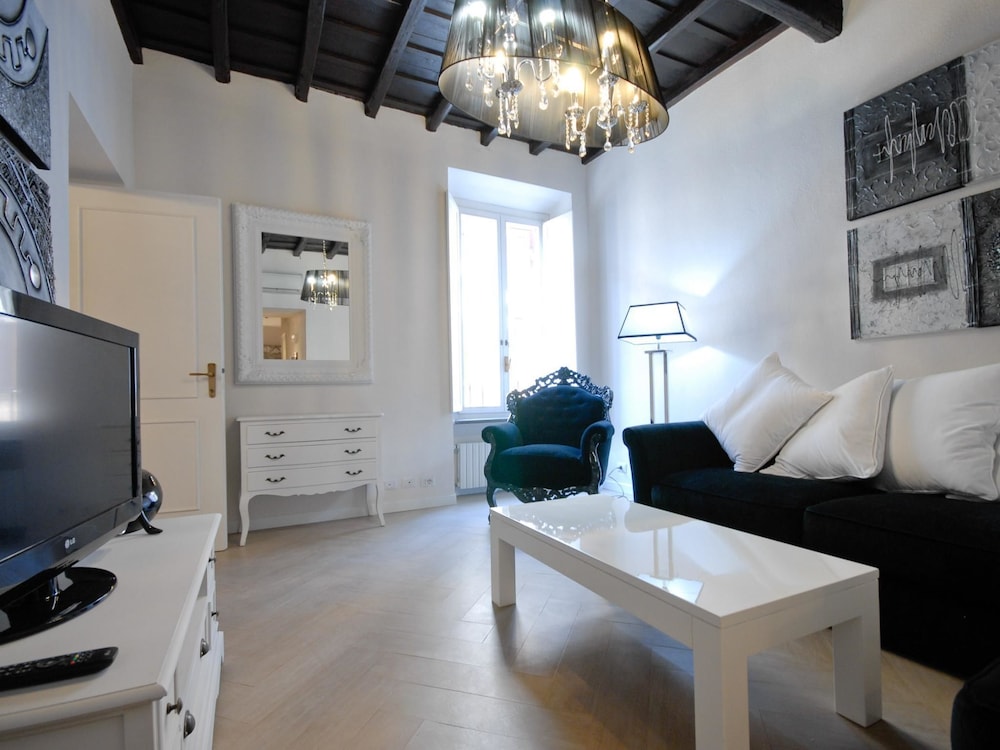 Grace Apartment