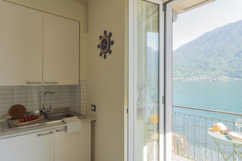 Il Timone by Rent all Como