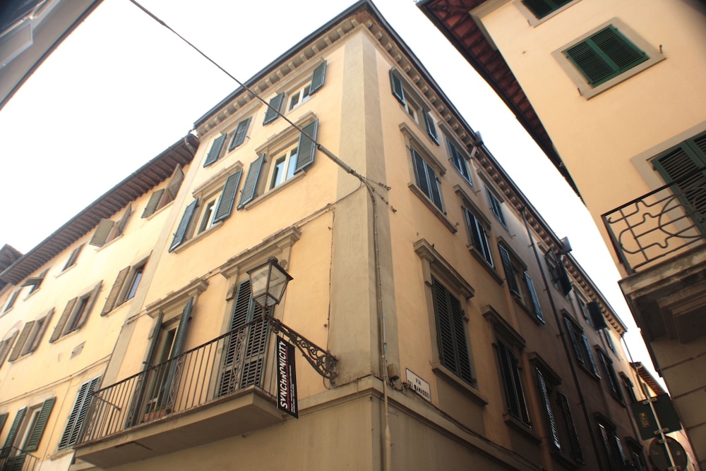 Residence Manassei view 2