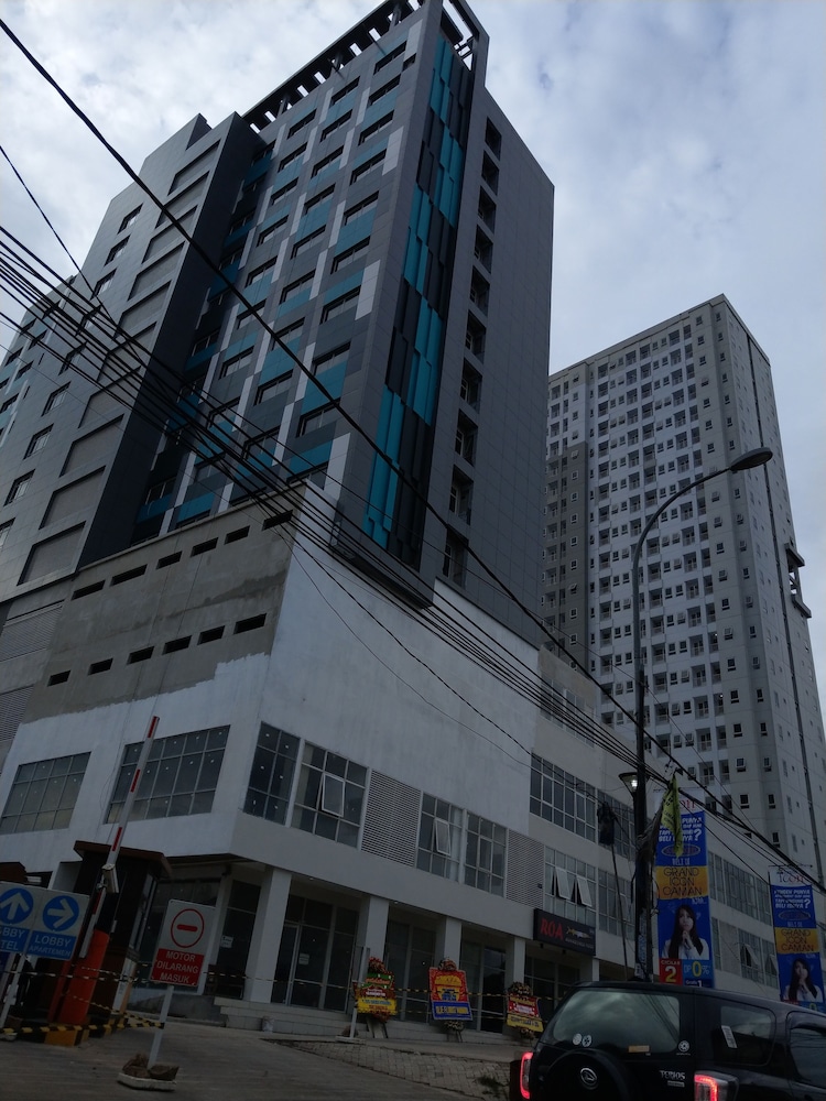 Full Furnished Room at Caman next to hotel view 2