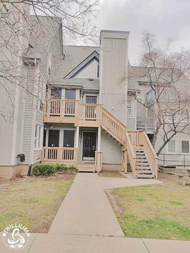 Blue Mountain Collingwood Loft Condo
