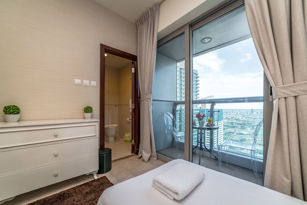 Yanjoon Holiday Homes - Princess Tower