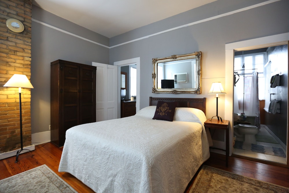 O'Casey's Boutique Inn view 5