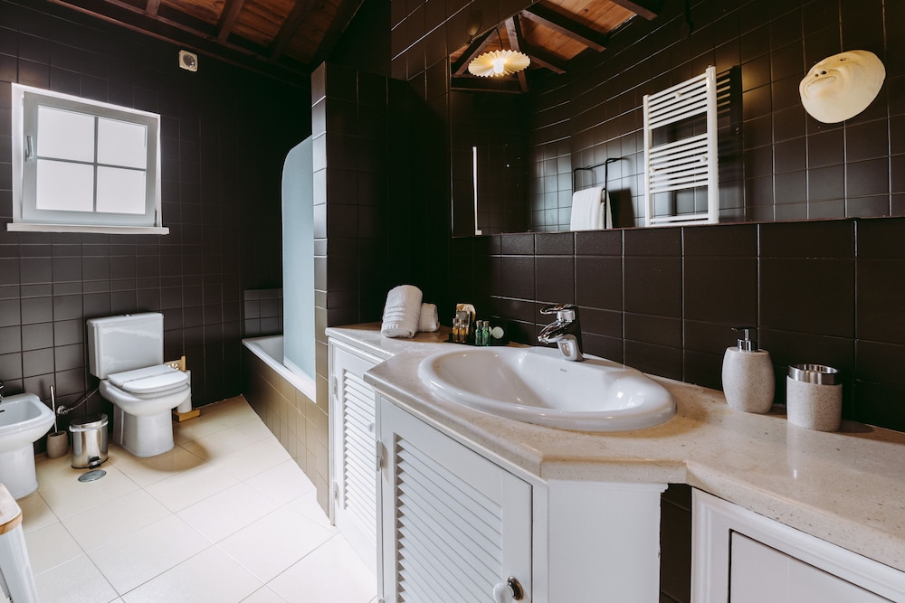 19 Tile Ceramic Concept - by Unlock Hotels
