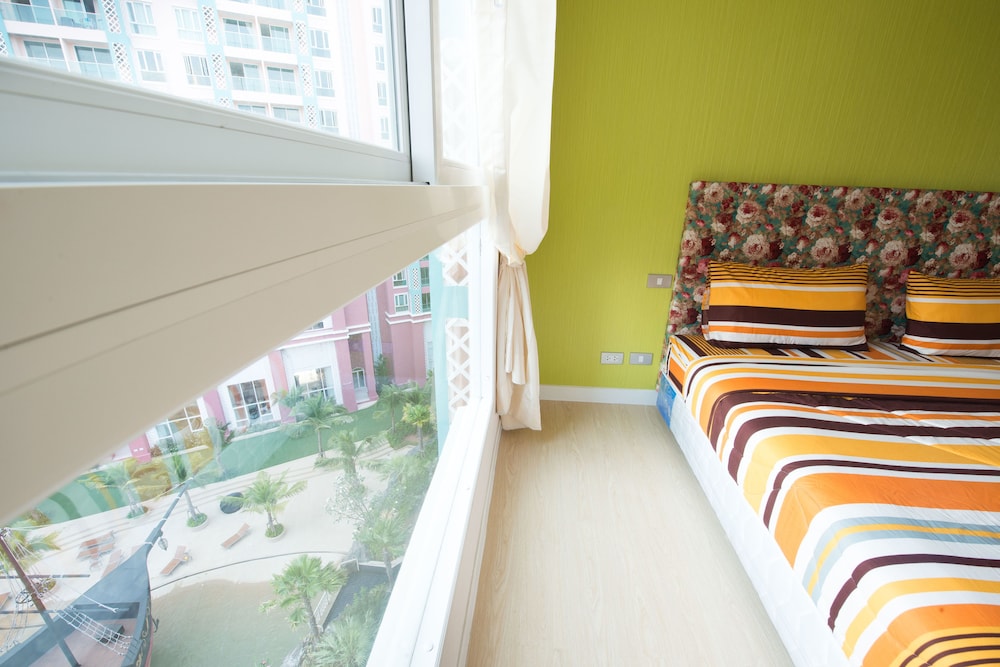 Grande Caribbean Condotel by Narintorn