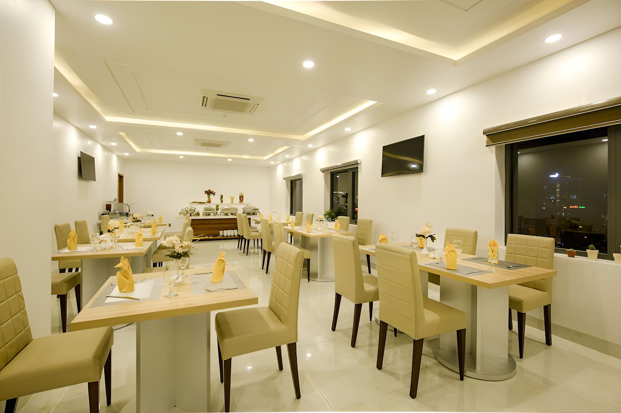 Continent Hotel Da Nang