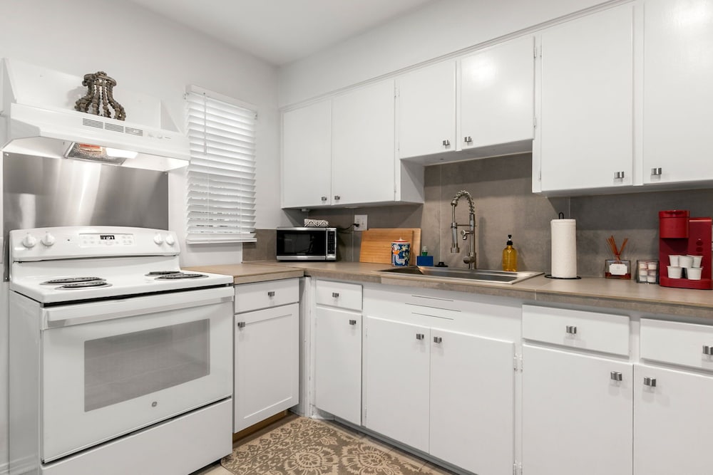 NEW Bayside Escape Cozy Hideaway Near Bayshore