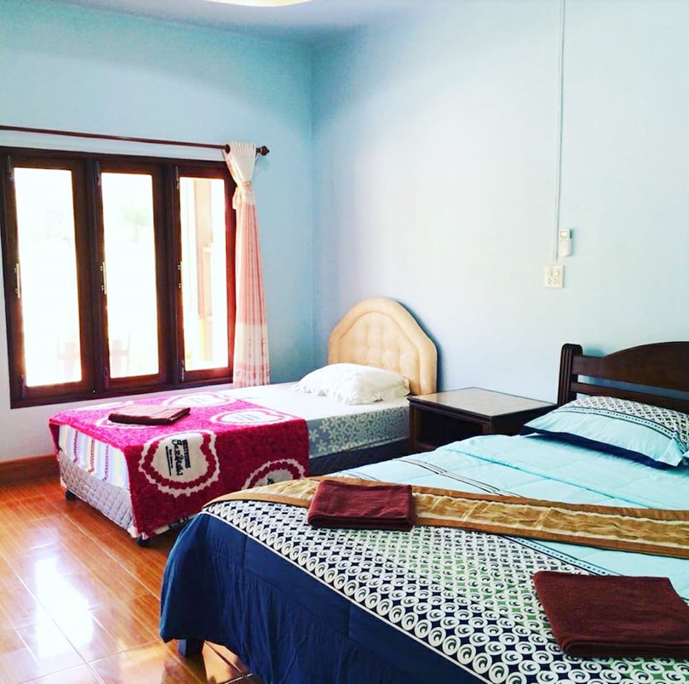 Phu Lanta Life