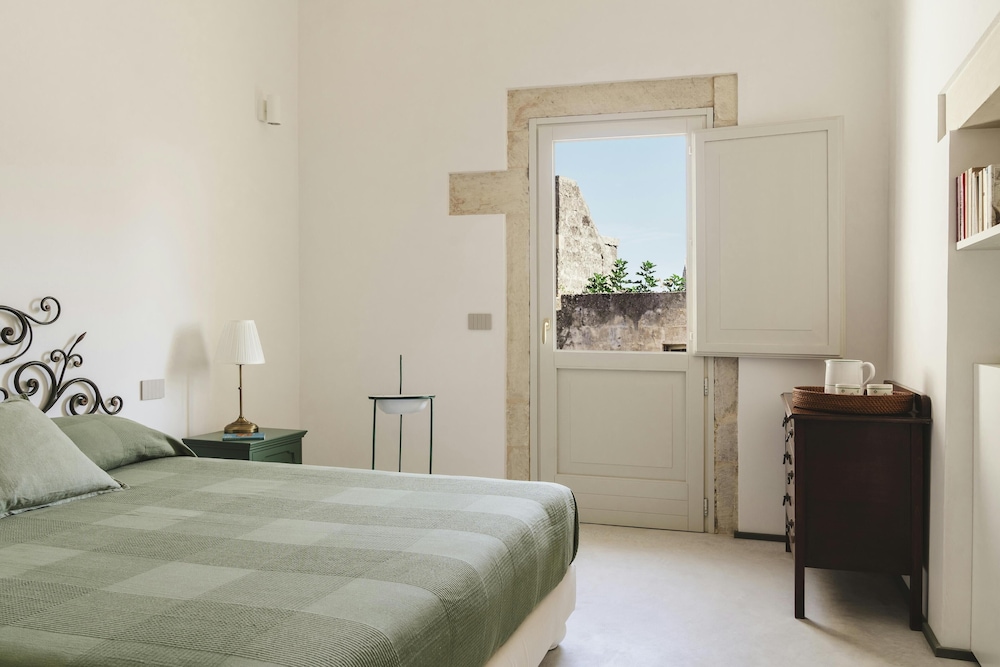 La Canonica Suites