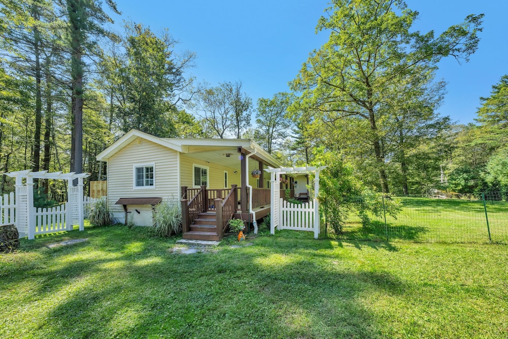 2 Lake Cabins Pool Hottub Game Room 23acs