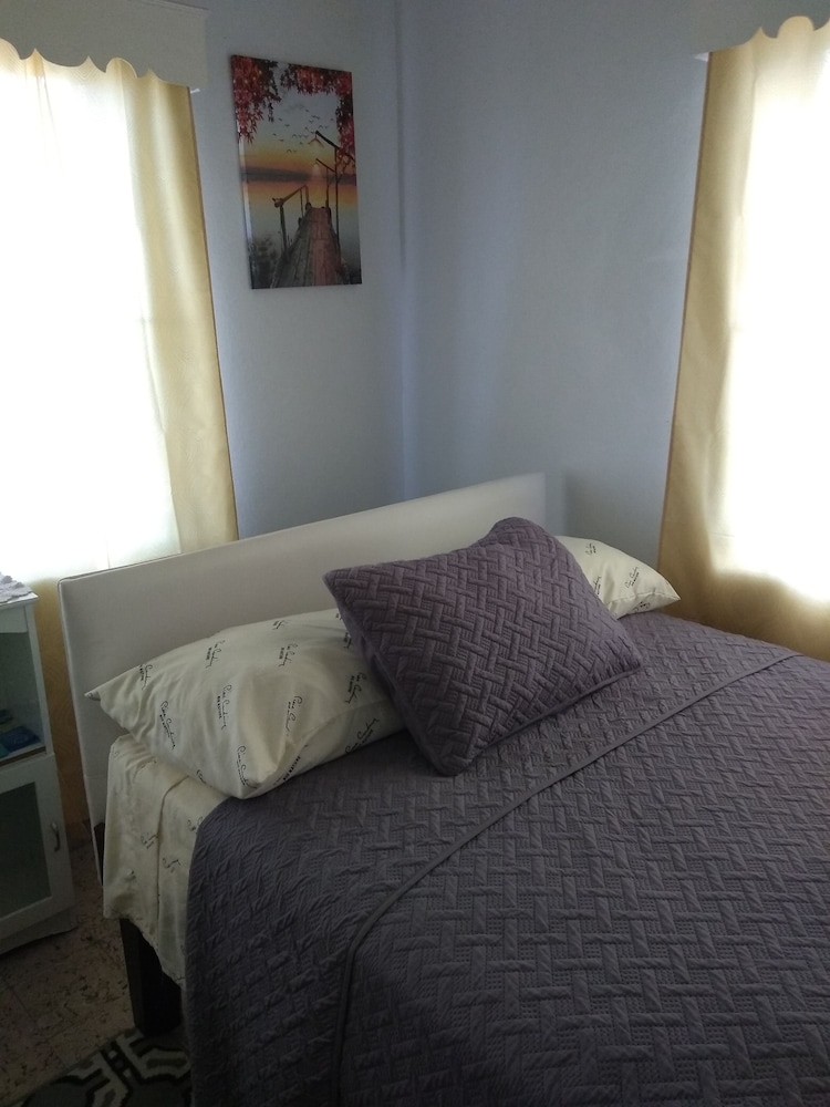 Hillside Breeze view 4