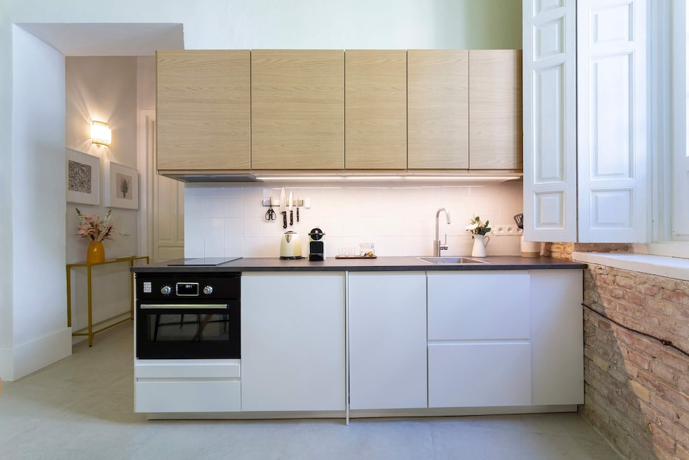 Stylish Apartment in Central Seville. Boteros