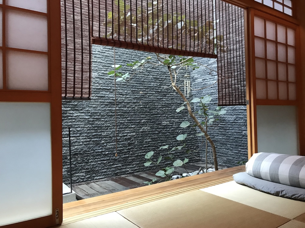 35 A-Li BnB