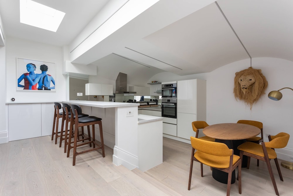 Winchester Street III by Onefinestay