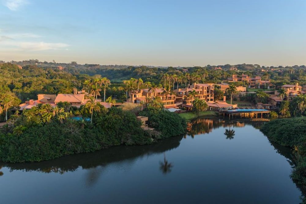 San Lameer Villa Rentals Three Bedroom Luxury 13908