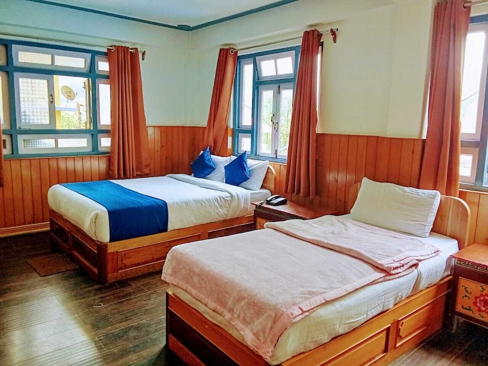 Golden Kisa Resort Sikkim Lachung