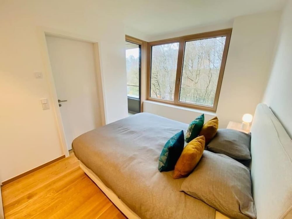 Luxury Brand New Flat w. Terrace&Parking view 4