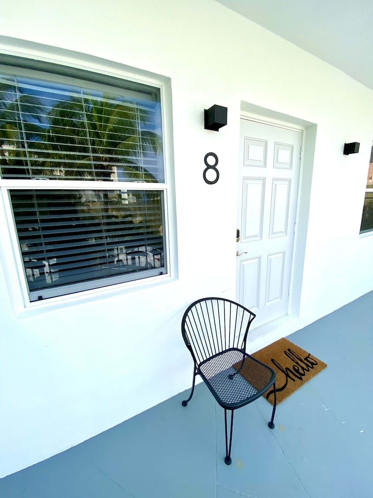 Southwinds 8 for 2 Steps to Beach Boardwalk