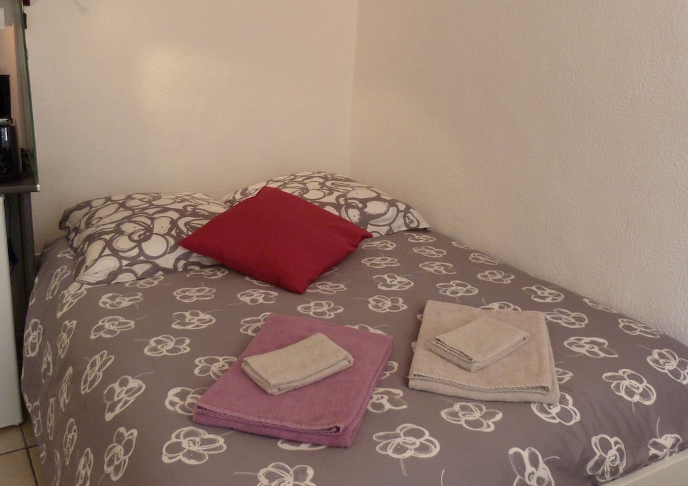 Apartment in Bayeux Near D-day Beaches