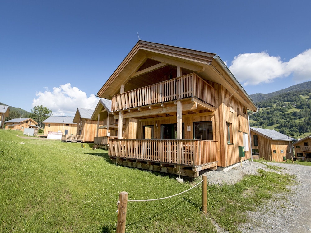 Attractive Chalet on the Slopes