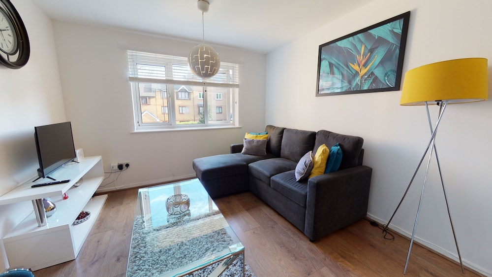 4guests-parking-2br-familyfriendly