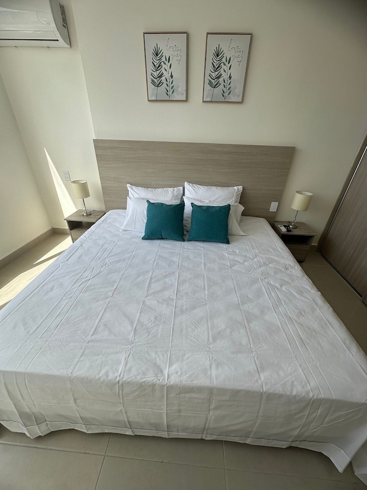 Sunno Beach Condominium - Playa Azul