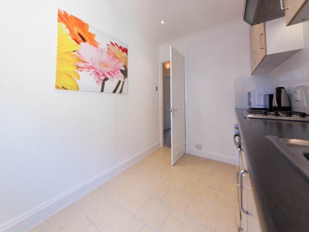 Leith Apartments
