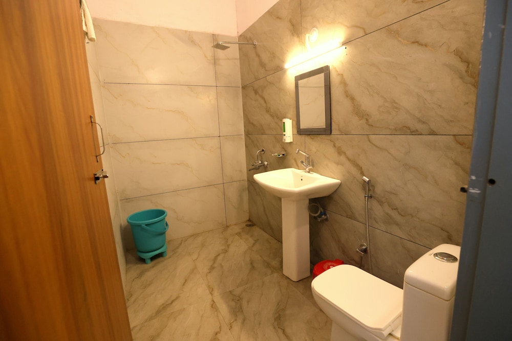 Aranya Resort & Suites By Shivaneel