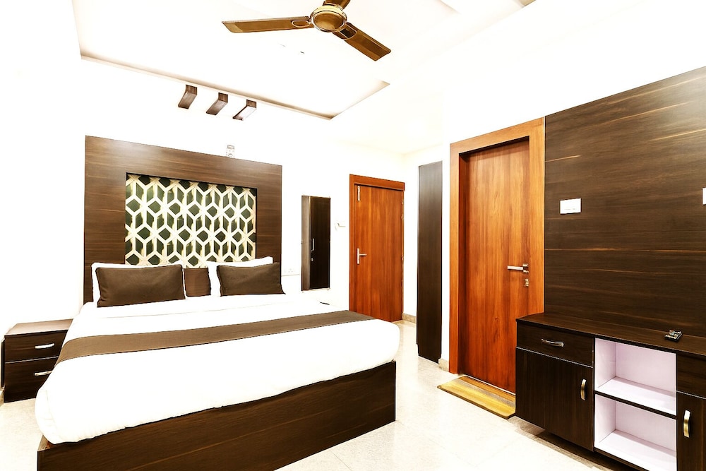 DARWAR PALACE BY AV HOTEL