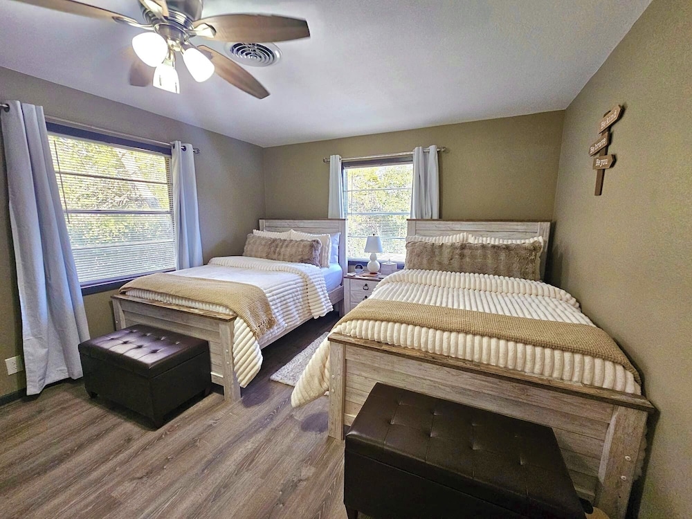 Belton Lakehouse