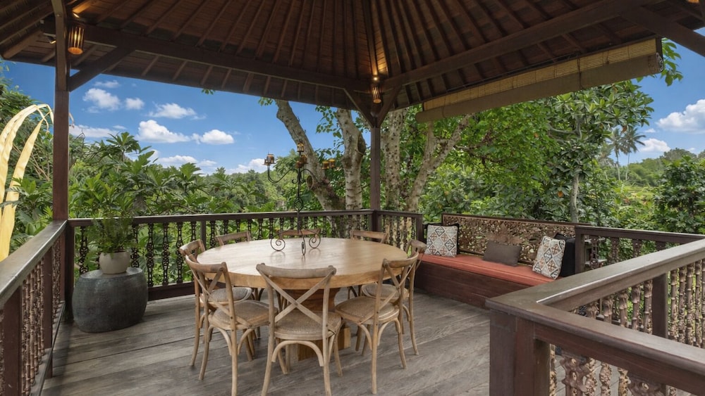 Rumah Melati Estate by Villa Finder