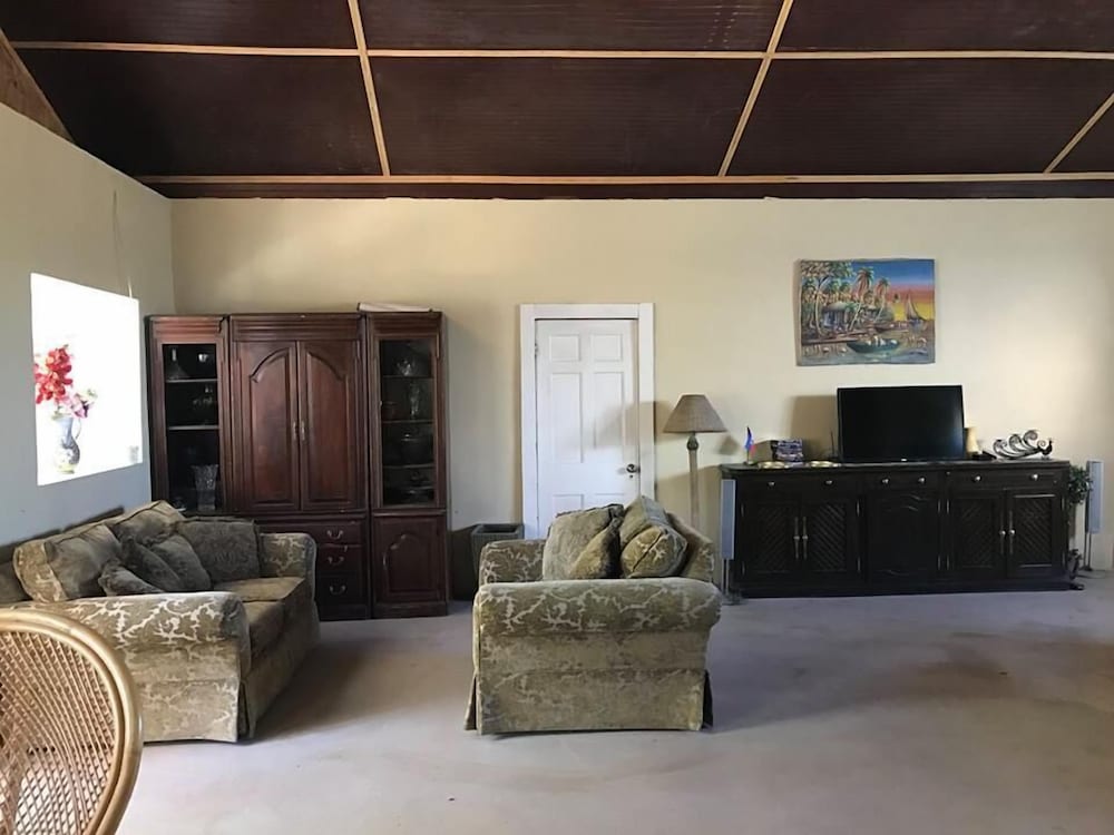 Kiskeya Guest House