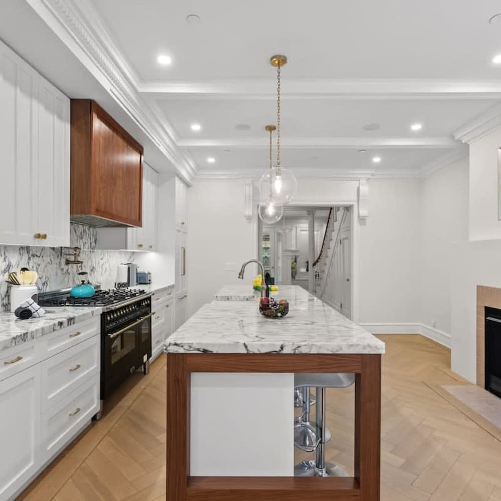 Riverside by Rove Travel 7BR Modern Townhouse
