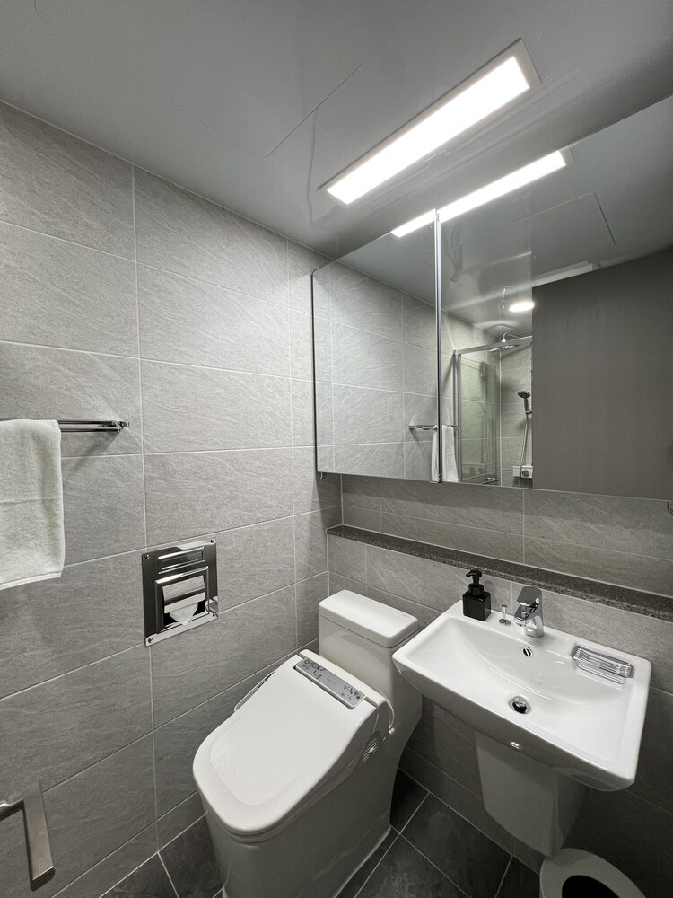 INN-The City MyeongDong 28