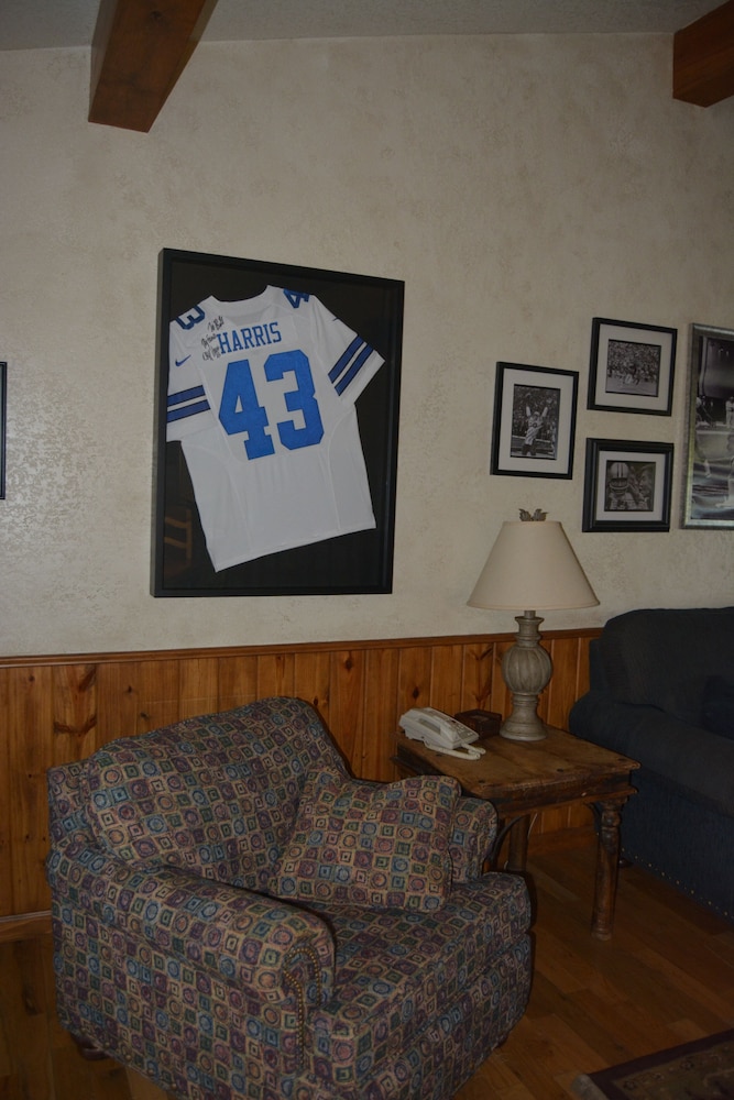Photo 33