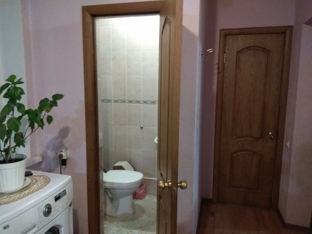 Guest House on Griboedovsky 27a - hostel
