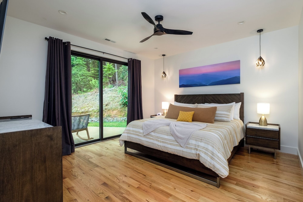 Luxury Home - The Bungalow