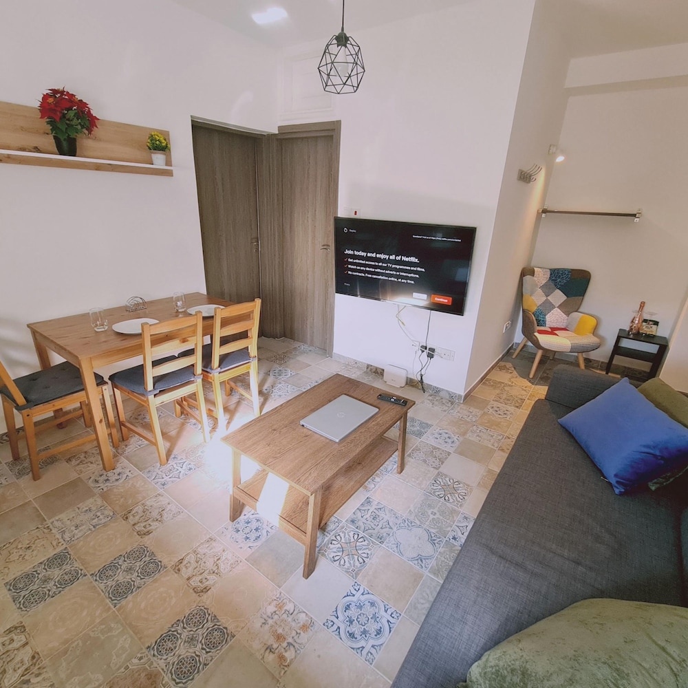 18 NIC - Stay Kallipoleos Panorama