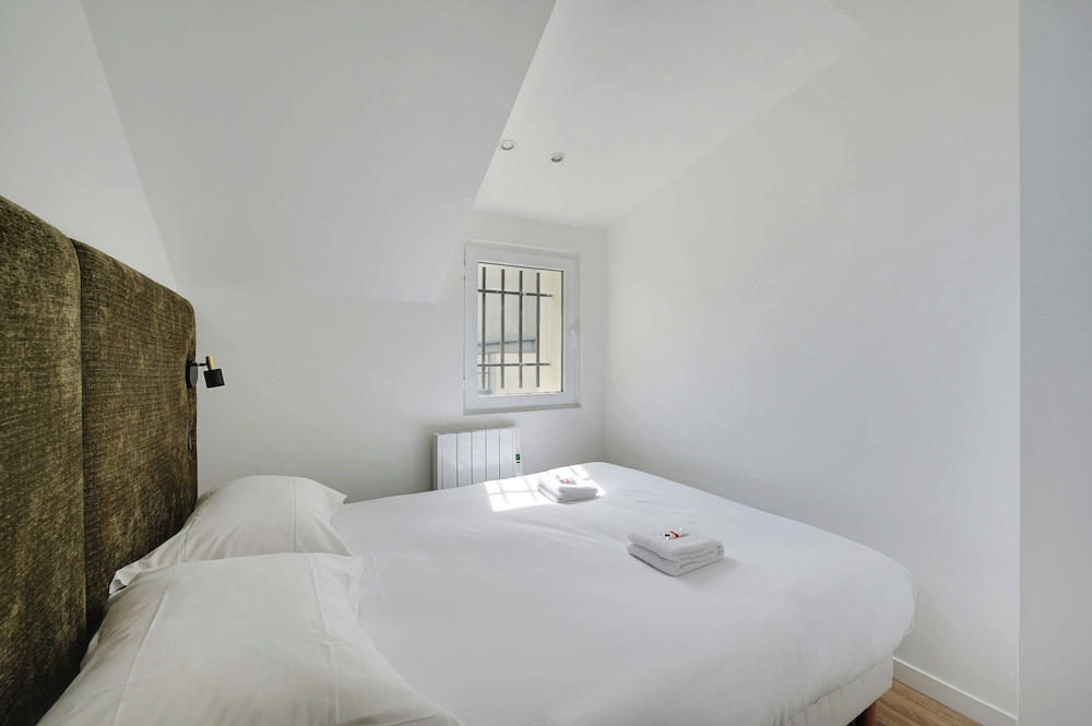 Bright and Charming apt - 1bd/2p - Aubervilliers view 2