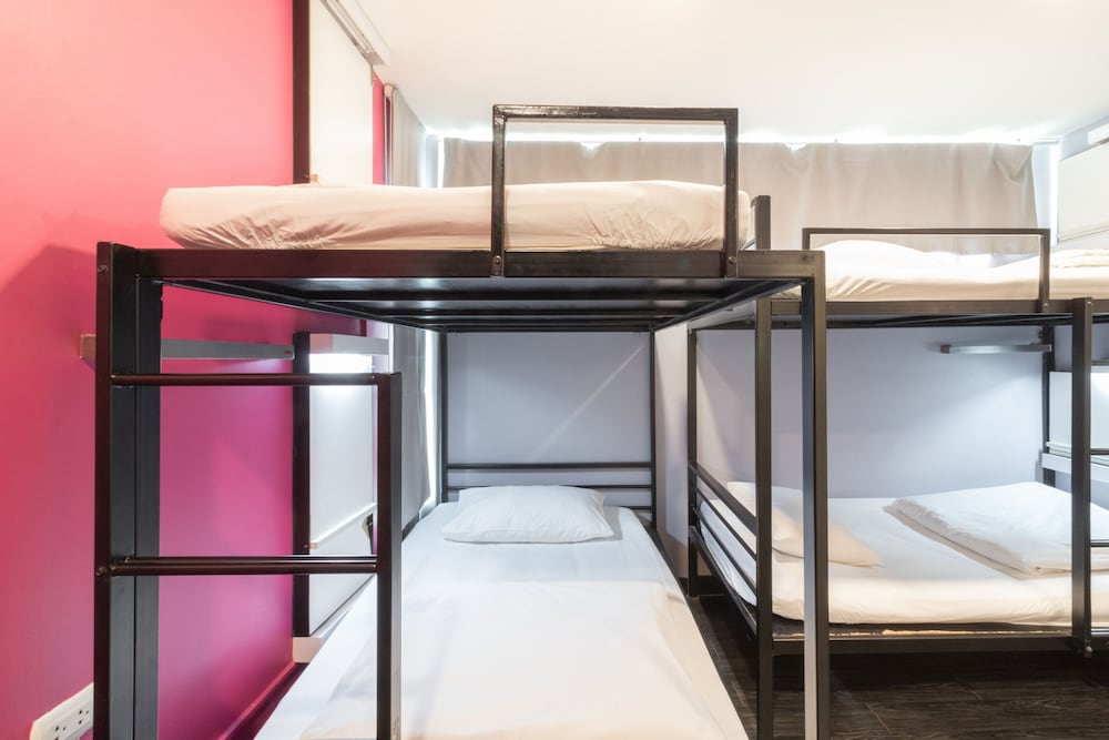 CheQinn Hostel Sukhumvit 4 - Image 2