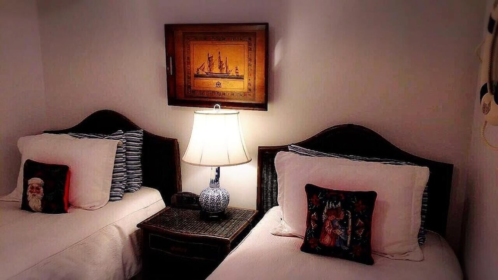 The Stone Hedge B&B