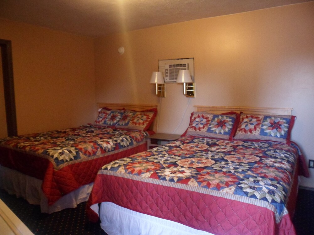 Pillow Talk Motel