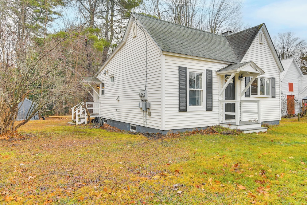 Ski, Hike & Fish: Dog-friendly Gem in Conway